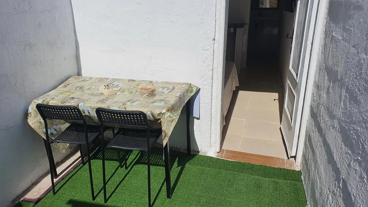 Paco Lucky Daire Playa Blanca